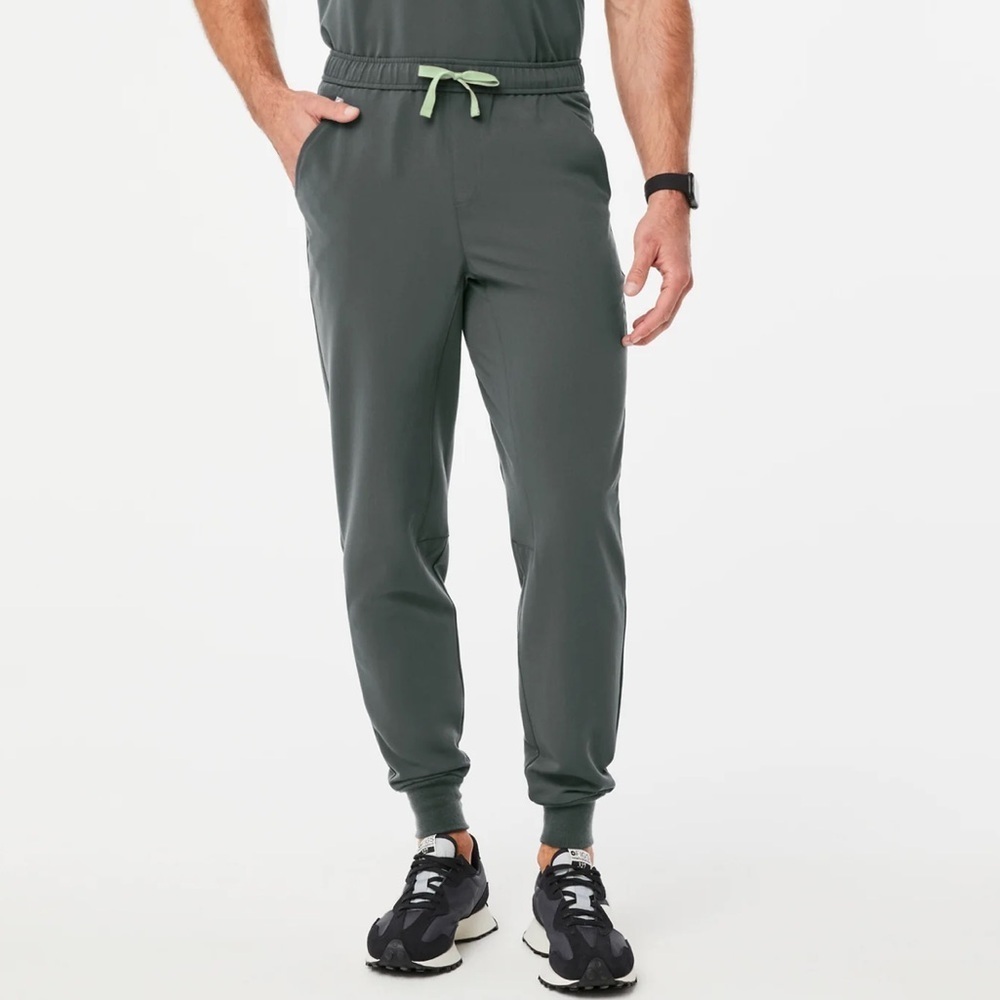 Figs Men’s Tansen Jogger Scrub Pants Sz Small 552